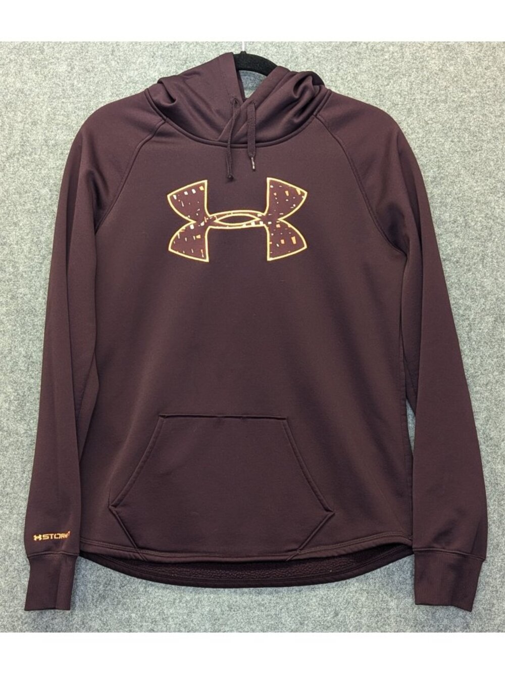 Under Armour Women’s Medium ColdGear Storm1 Hoodie Burgundy Sweatshirt Loose Fit